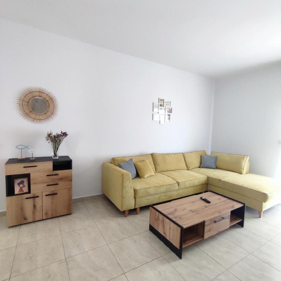Infinity Suites Kallithea  外观 照片