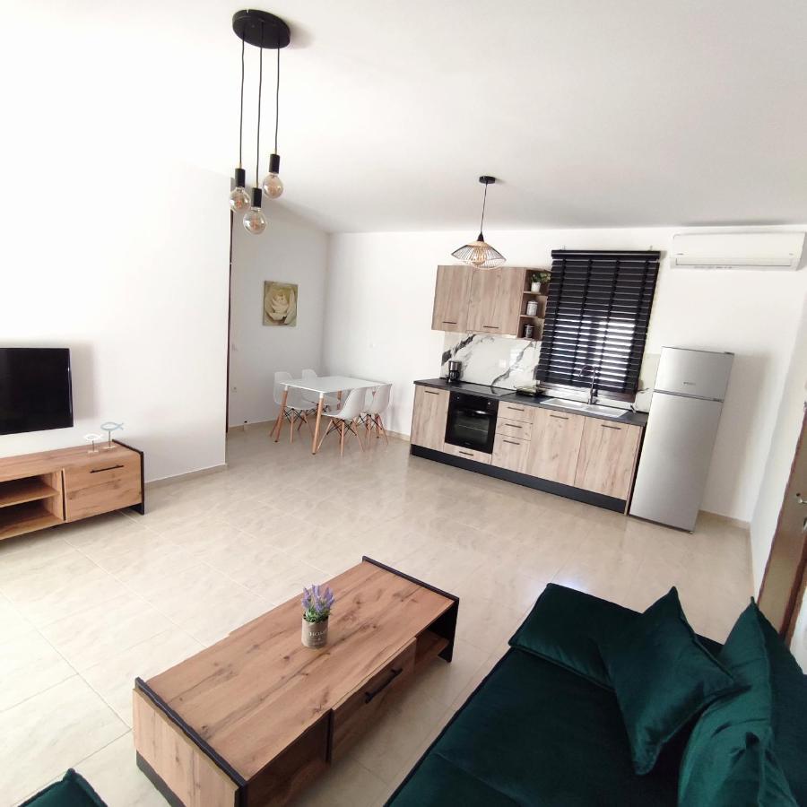 Infinity Suites Kallithea  外观 照片
