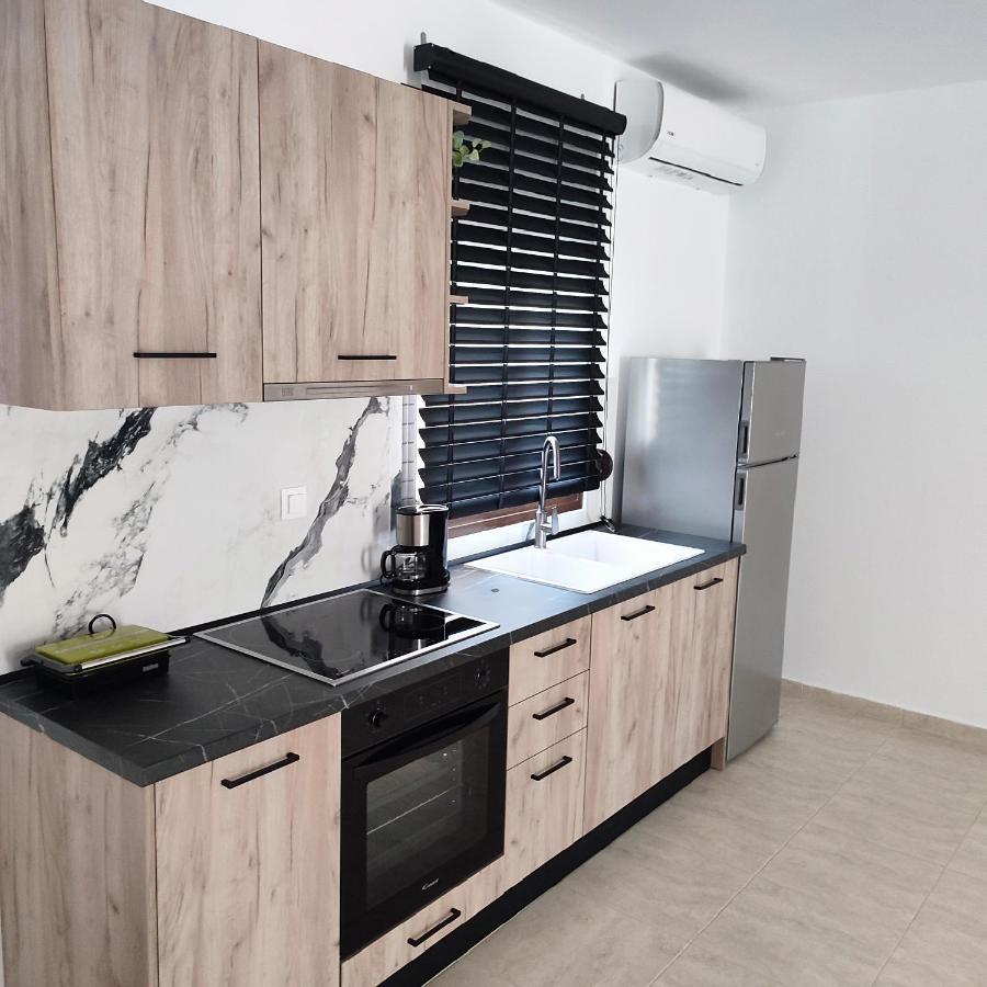 Infinity Suites Kallithea  外观 照片