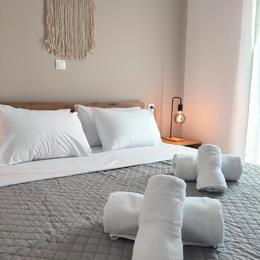 Infinity Suites Kallithea  外观 照片